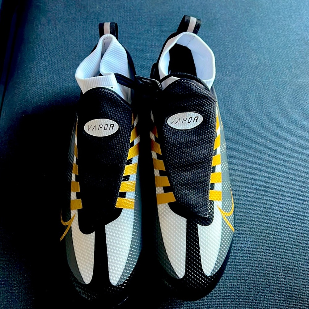 2022 Vapor Edge Speed 360 Mens size 9.5